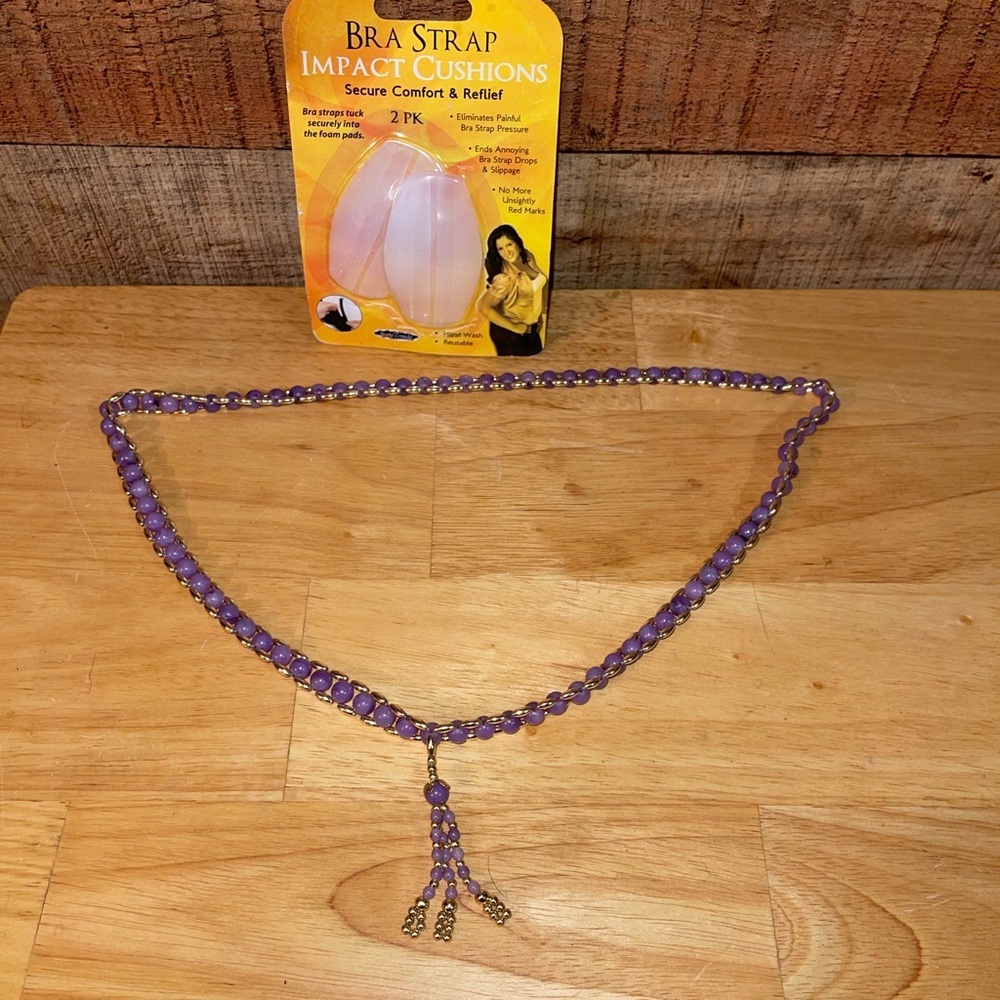 Bra Strap Impact cushions and beaded chain - Picture 4 of 6